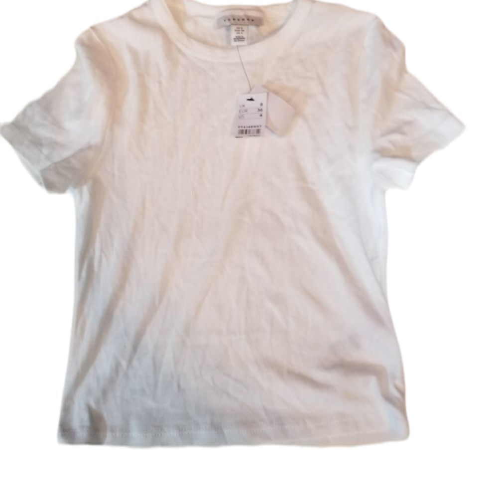 Topshop Basic White Tee Kids Size US 4‎
